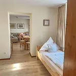 Am Eifelsteig アパート