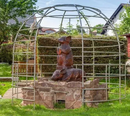 Am Eifelsteig Апартаменты Neroth