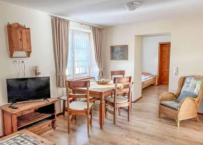 Am Eifelsteig Apartament Neroth